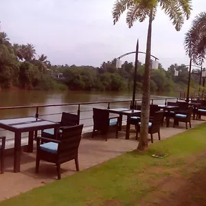 *** Hotel The River Edge Sri Lanka
