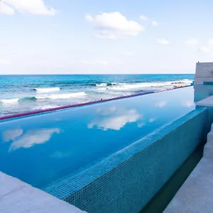 Hotel The Mint Isla Mujeres