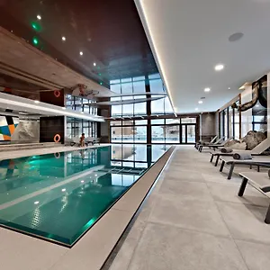 https://les-suites-dalexane.hotels-rhonealpes.com
