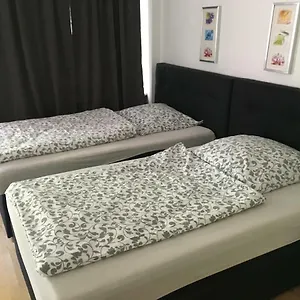 Apartment Am Friesenplatz, Köln