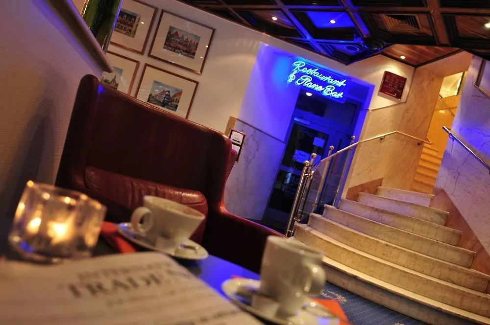 Hotel Flandrischer Hof Cologne